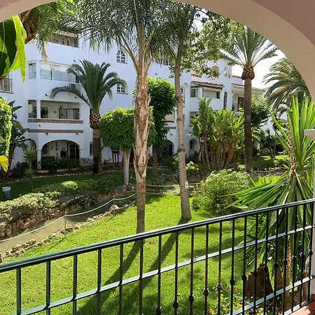 A 100 Metros De La Playa Costa Apartment *
